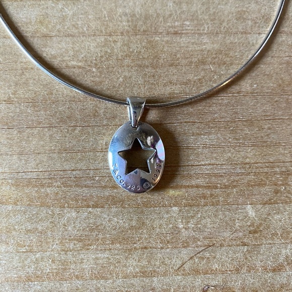 Tiffany & Co (authentic) necklace - Picture 2 of 4